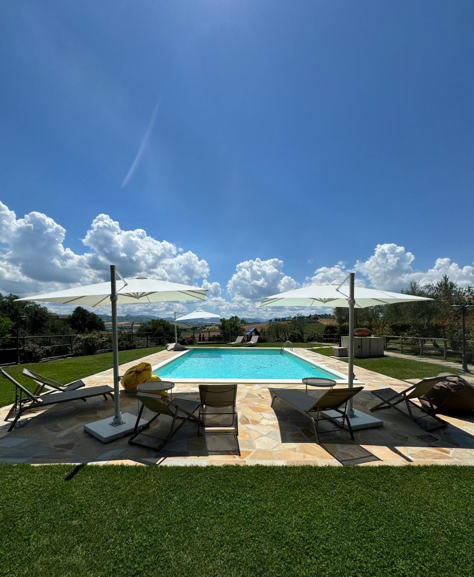 Montenovo Country House Ostra Vetere Ngoại thất bức ảnh