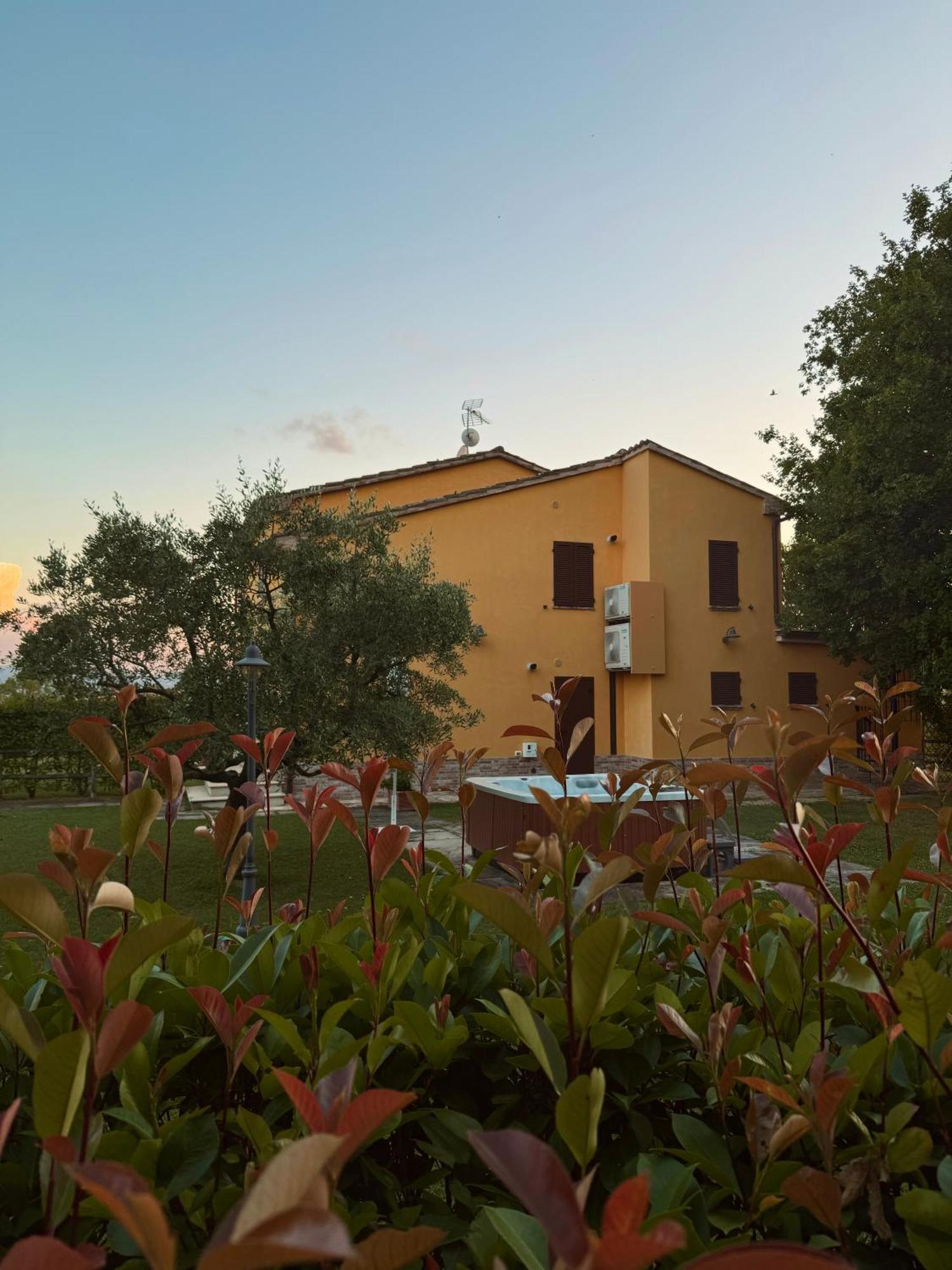 Montenovo Country House Ostra Vetere Ngoại thất bức ảnh